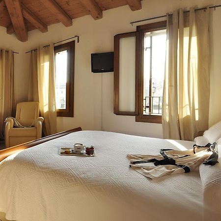 La Rotonda Relais Hotell Badoere Exteriör bild
